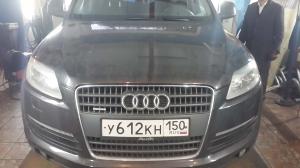 Audi Q7 3.6л